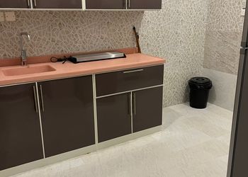 شقة بغرفتين نوم وصالة 