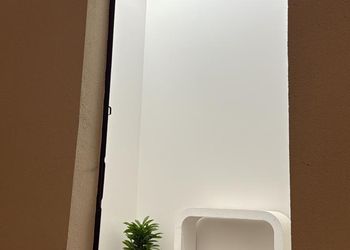 استديو هادئ بسرير ماستر