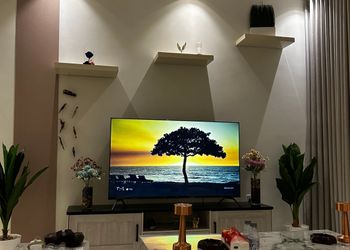 شقة فخمة بغرفتين نوم وصالة 