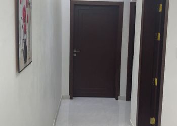 شقة بغرفتين نوم وصالة 