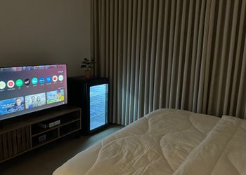 استديو هادئ بسرير ماستر 