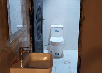 شاليه بألعاب مائية و مسبح خارجي
