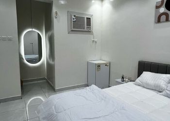 استديوبسرير ماستر وجلسة 