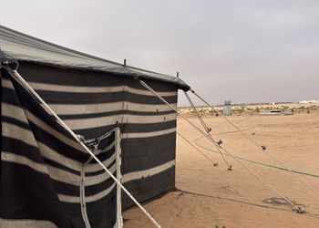 مخيم ببيت شعر وجلسة خارجية 