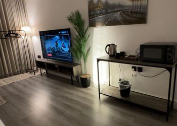 استديو هادئ بسرير ماستر 