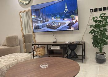 استديو بكراج،دخول ذاتي،شاشه ٧٥
