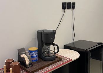 استديو بسرير ماستر