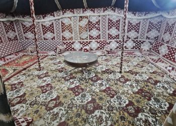 مخيم بركن شواء وملعب كرة طائرة