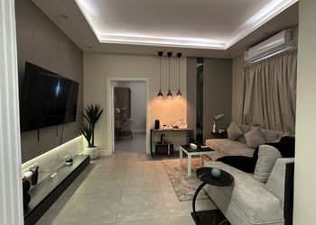 شقة بتصميم انيق ودخول ذاتي