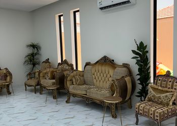 شاليه بألعاب مائية وجلسة خارجية