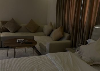 استديو بسرير ماستر ودخول ذاتي