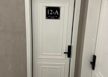 استديو هادئ بسرير ماستر 
