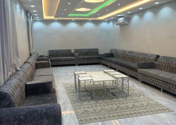 استراحة بمسبح العاب مائية وجلسة 