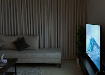 شقة بصالة مريحة ودخول ذاتي 