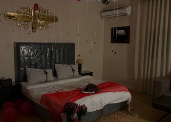 استديو هادئ بدخول ذاتي 