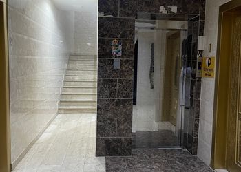 شقة بغرفتين نوم وصالة