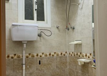 شقة بصالة وغرفة نوم