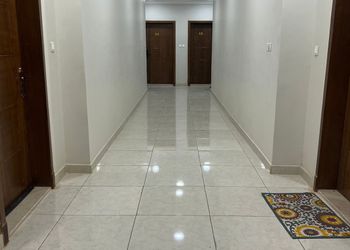 شقة بغرفة معيشة وغرفة نوم 