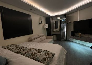 استديو بسرير ماستر ودخول ذاتي