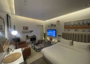 استديو بسرير ماستر ودخول ذاتي
