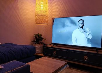استديو هادئ بسرير ماستر