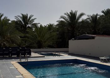 استراحة بصاله أنيقة وجلسة خارجية