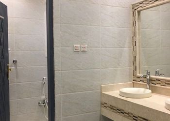 استراحة بمسطح اخضر ومجالس