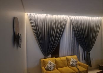 شقة بصالة انيقة وغرفة نوم