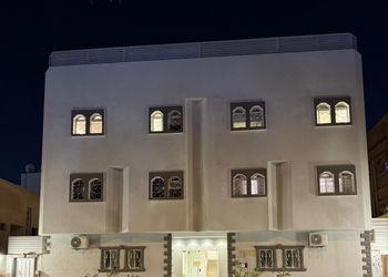 استديو هادئ بدخول ذاتي 