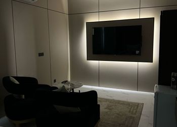 استديو هادئ بسرير ماستر 