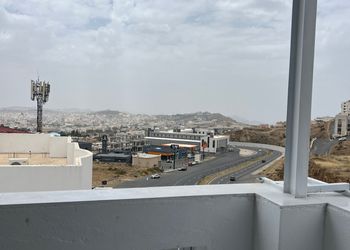 شقة هادئة بغرفتين وصاله