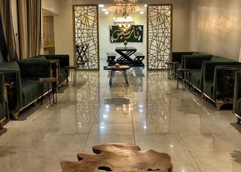شاليه بمسطح اخضر و مسبح