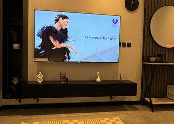 استديو بسرير ماستر وجلسة جانبية 