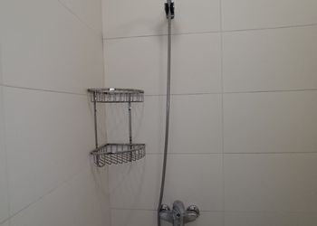 استديو بسرير ماستر 