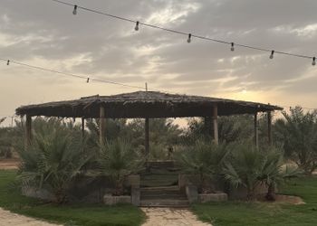 مزرعة بألعاب أطفال