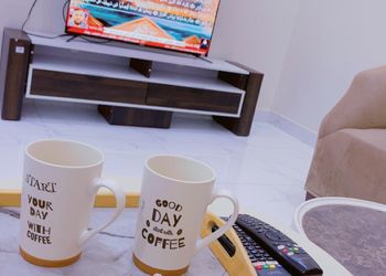 شقة بغرفة نوم وصالة 