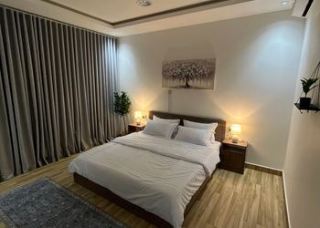 شقة بغرفة نوم وتصميم أنيق 