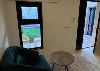 شاليه بمسطح اخضر