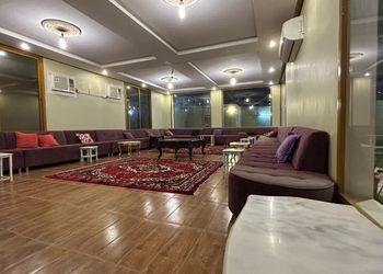 استراحة ببيت شعر