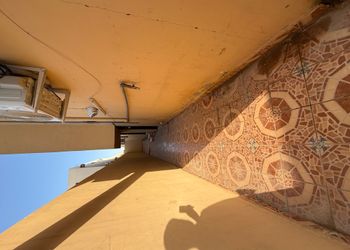 استديو بسريرين فردية