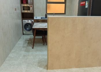 شقة بغرفة معيشة وغرفة نوم 