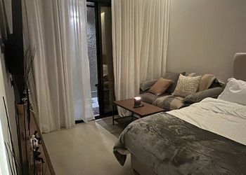 استديو هادئ بسرير ماستر 