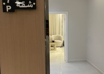 استديو هادئ بسرير ماستر 