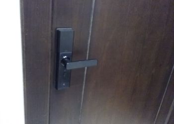 شقة بغرفتين نوم وصالة 