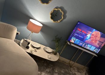 استوديو بسرير ماستر ودخول ذاتي