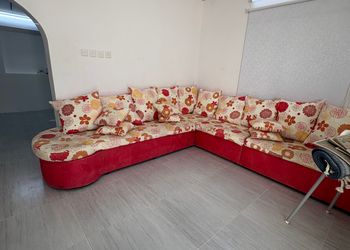 شاليه بجلسة خارجية ومسبح 