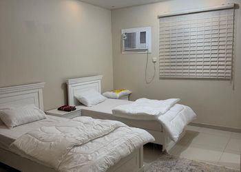 شقه باربع غرف نوم وصاله 