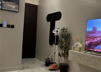 استديو بسرير ماستر وجلسة جانبية 