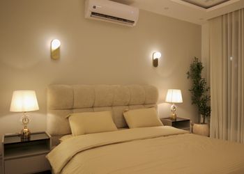شاليه بمسطح اخضر وجلسة خارجية 