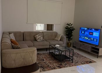 استديو بسرير ماستر وجلسة جانبية